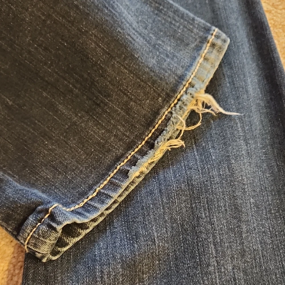 Ariat Turuoise Blue Women's Studded Denim Jeans 26R - Picture 10 of 14